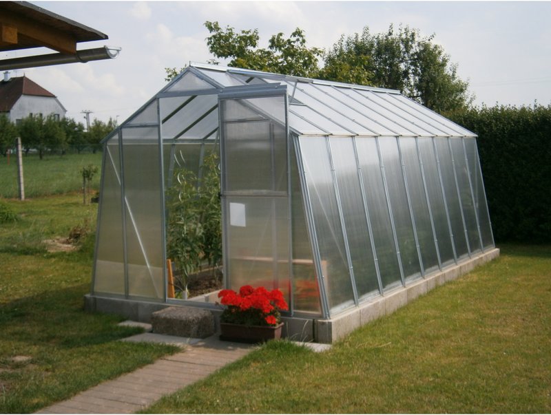 Zahradní skleník Gardentec Glass HOBBY H 745